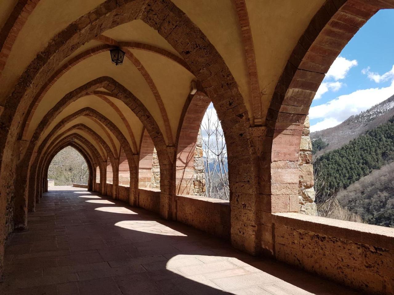 Monasterio De Santa Maria De Valvanera Anguiano Kültér fotó